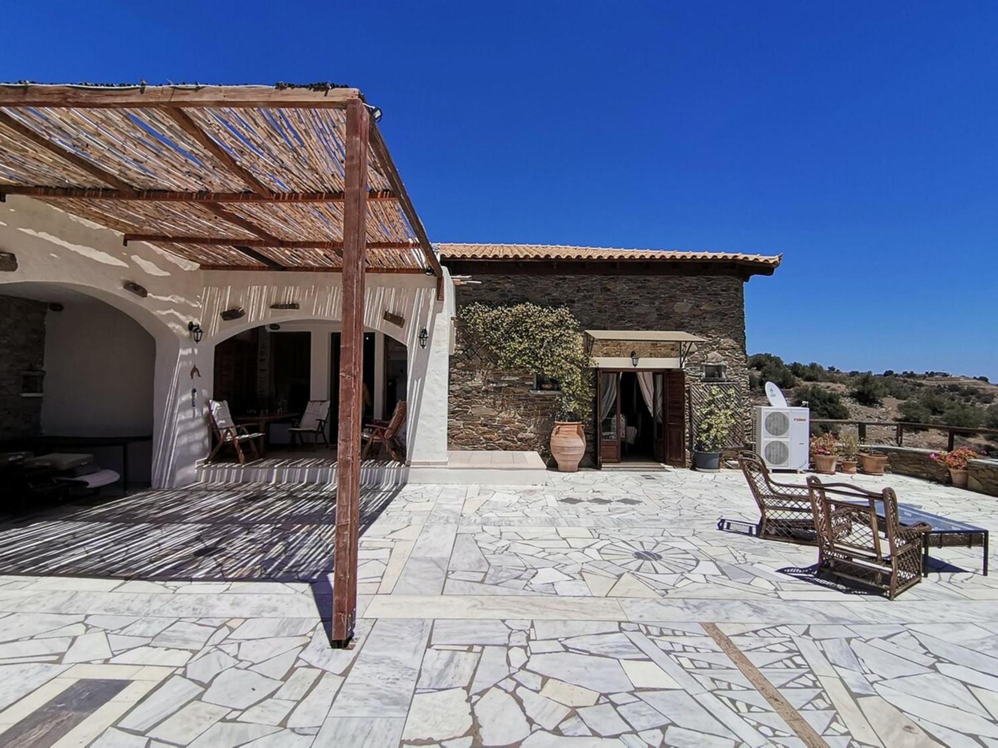 Saronic Citadel Seaside Villa ซาลามีส ภายนอก รูปภาพ